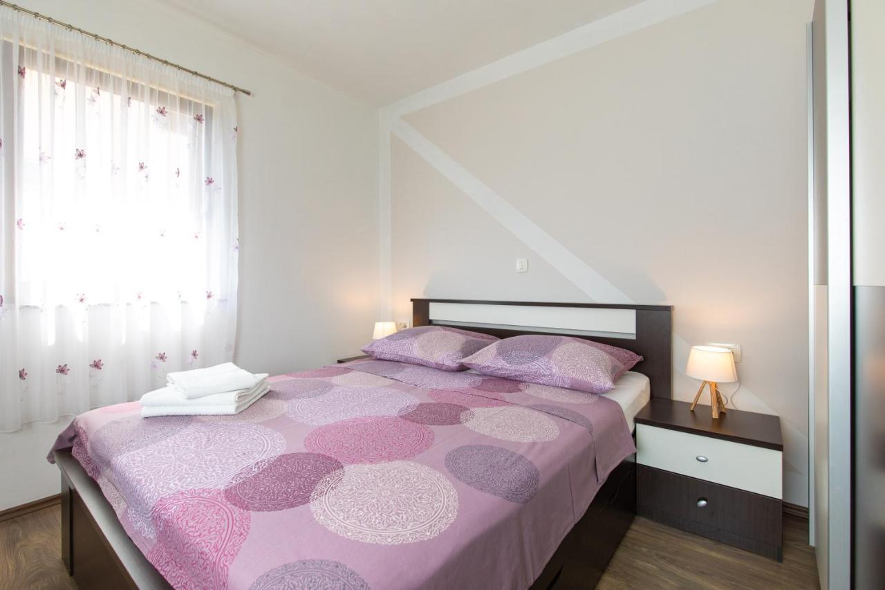 Apartments Otia Seaview Porat  Bagian luar foto
