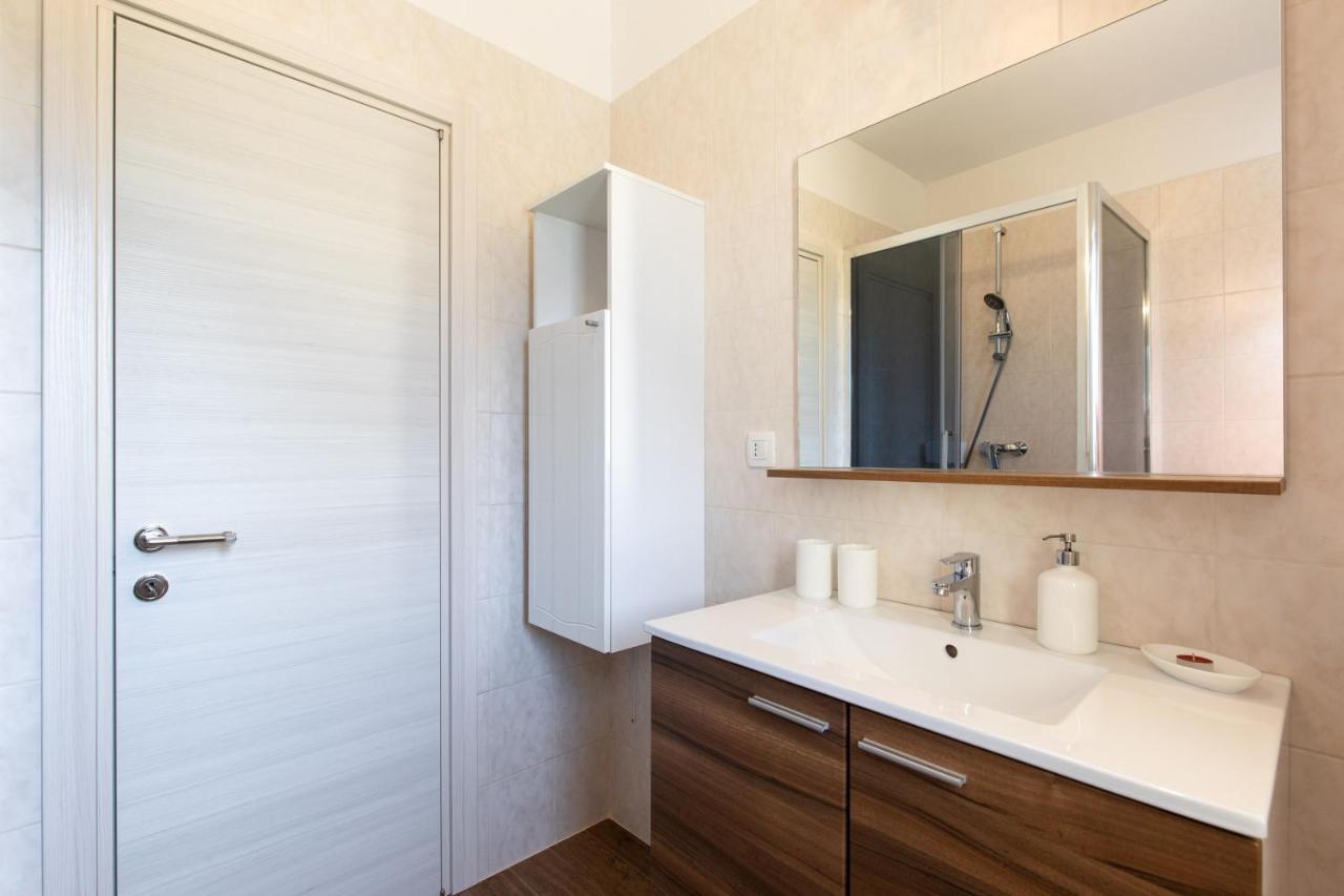 Apartments Otia Seaview Porat  Bagian luar foto