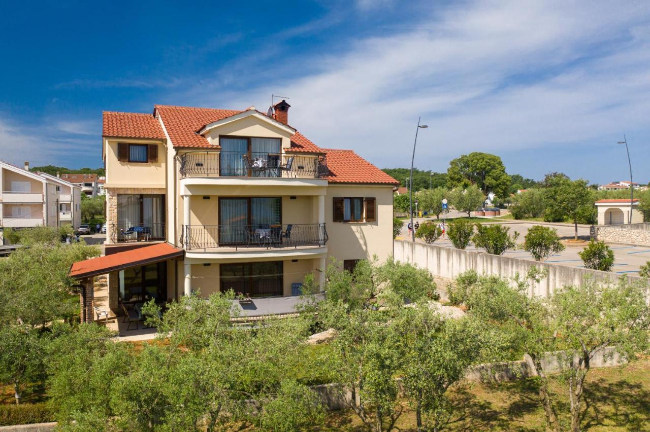 Apartments Otia Seaview Porat  Bagian luar foto