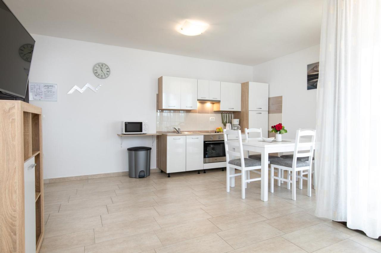 Apartments Otia Seaview Porat  Bagian luar foto